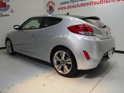hyundai veloster 2012 silver coupe c 4 cylinders automatic 75150