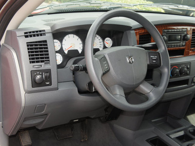 dodge ram pickup 1500 2006 red slt gasoline 8 cylinders rear wheel drive automatic 77339