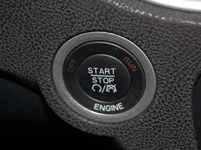 dodge charger 2012 maroon sedan se gasoline 6 cylinders rear wheel drive automatic 75067