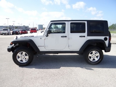 jeep wrangler unlimited 2008 white suv rubicon gasoline 6 cylinders 4 wheel drive automatic 77388