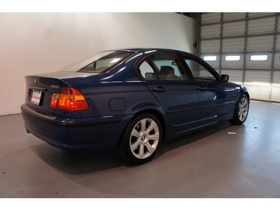 bmw 3 series 2003 blue sedan 3 gasoline 6 cylinders rear wheel drive automatic 77471