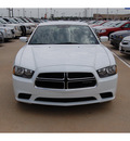 dodge charger 2011 white sedan se gasoline 6 cylinders rear wheel drive automatic with overdrive 77656