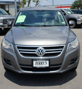volkswagen tiguan 2009 gray suv 2 0t gasoline 4 cylinders front wheel drive shiftable automatic 76087