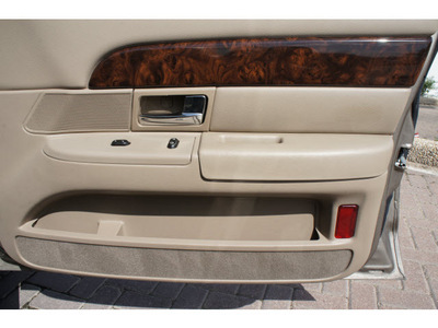 mercury grand marquis 2005 beige sedan gs gasoline 8 cylinders rear wheel drive automatic 78006