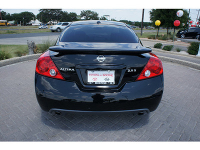nissan altima 2009 black coupe s gasoline 4 cylinders front wheel drive automatic 78006