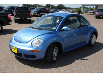 volkswagen beetle 2010 blue hatchback gasoline 5 cylinders front wheel drive automatic 78572