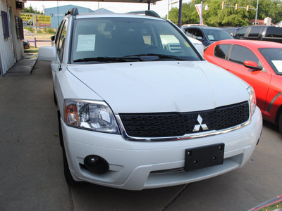 mitsubishi endeavor 2011 white ls gasoline 6 cylinders all whee drive shiftable automatic 76111