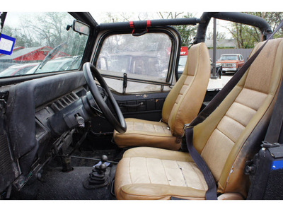 jeep wrangler 1992 black s gasoline 4 cylinders 4 wheel drive manual 76543