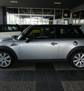 mini cooper 2009 silver hatchback s gasoline 4 cylinders front wheel drive automatic 79925