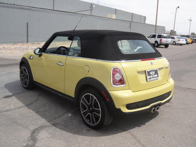 mini cooper 2010 yellow s gasoline 4 cylinders front wheel drive standard 79925