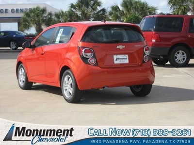 chevrolet sonic 2012 orange hatchback lt gasoline 4 cylinders front wheel drive 5 speed manual 77503