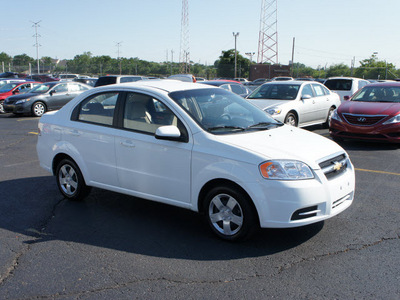 chevrolet aveo 2011 white sedan lt gasoline 4 cylinders front wheel drive automatic 19153