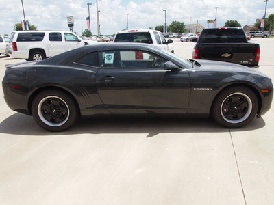 chevrolet camaro 2012 dk  gray coupe ls gasoline 6 cylinders rear wheel drive automatic 78155