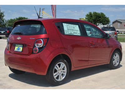 chevrolet sonic 2012 red hatchback ls gasoline 4 cylinders front wheel drive automatic 78155