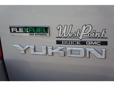 gmc yukon xl 2010 gold suv sle 1500 flex fuel 8 cylinders 2 wheel drive 6 speed automatic 77094
