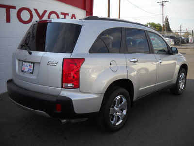 suzuki xl7 2009 silver suv limited gasoline 6 cylinders front wheel drive automatic 79925