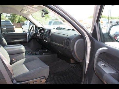 chevrolet silverado 1500 2008 beige lt1 gasoline 8 cylinders 2 wheel drive automatic 75142