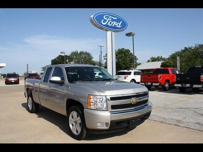 chevrolet silverado 1500 2008 beige lt1 gasoline 8 cylinders 2 wheel drive automatic 75142