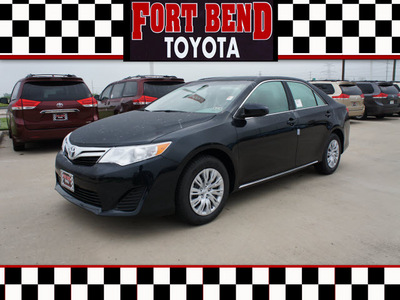 toyota camry 2012 gray sedan le gasoline 4 cylinders front wheel drive automatic 77469