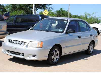 hyundai accent 2002 silver sedan gl gasoline 4 cylinders front wheel drive automatic with overdrive 77845