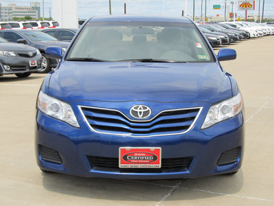 toyota camry 2010 dk  blue sedan gasoline 4 cylinders front wheel drive automatic with overdrive 77469