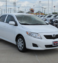 toyota corolla 2010 white sedan le gasoline 4 cylinders front wheel drive automatic with overdrive 77469