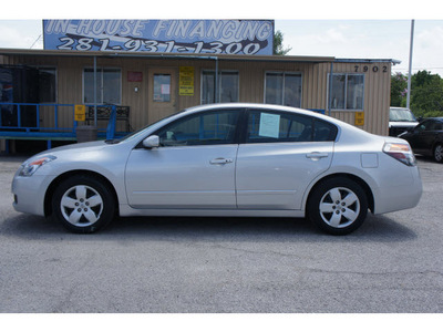 nissan altima 2008 silver sedan 2 5 gasoline 4 cylinders front wheel drive automatic 77037