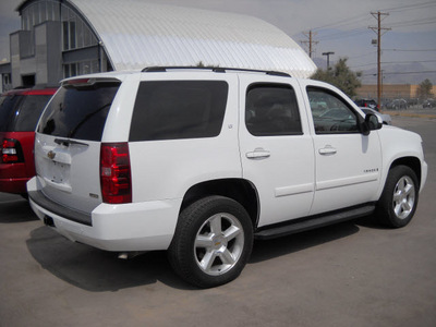 chevrolet tahoe 2008 white suv flex fuel 8 cylinders 2 wheel drive automatic 79925