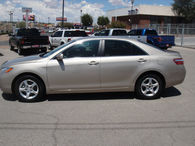 toyota camry 2009 gold sedan gasoline 4 cylinders front wheel drive automatic 79936