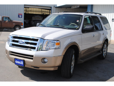ford expedition 2011 white suv xlt flex fuel 8 cylinders 2 wheel drive automatic 78861