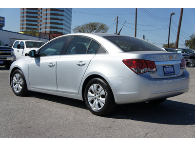 chevrolet cruze 2012 silver sedan ls gasoline 4 cylinders front wheel drive automatic 78216
