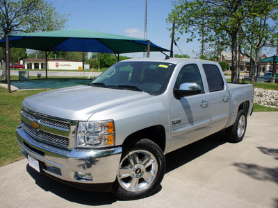 chevrolet silverado 1500 2012 silver ice met lt flex fuel 8 cylinders 2 wheel drive 6 speed automatic 76240