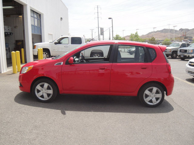 chevrolet aveo 2011 red hatchback aveo5 lt gasoline 4 cylinders front wheel drive automatic 79922