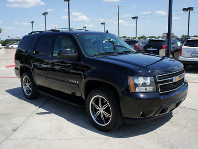 chevrolet tahoe 2008 black suv lt 8 cylinders automatic 76087