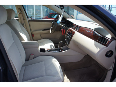 chevrolet impala 2008 dark grey metallic sedan lt flex fuel 6 cylinders front wheel drive automatic 33177