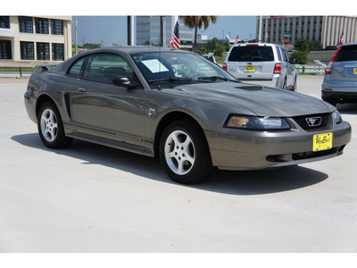 ford mustang 2001 dk  gray coupe 6 cylinders automatic 77043