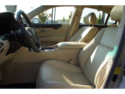 lexus ls 460 2012 beige sedan gasoline 8 cylinders all whee drive steptronic 99352