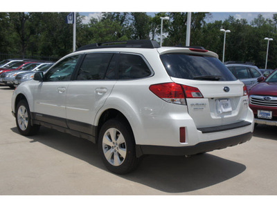 subaru outback 2012 white wagon 3 6r limited gasoline 6 cylinders all whee drive automatic 77090