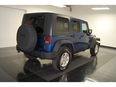 jeep wrangler unlimited 2010 blue suv sport gasoline 6 cylinders 4 wheel drive automatic with overdrive 77630