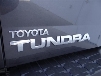 toyota tundra 2011 gray gasoline 8 cylinders 2 wheel drive automatic 78577