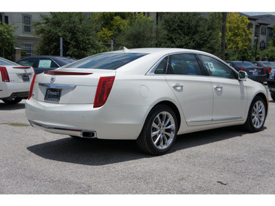 cadillac xts 2013 white sedan premium collection gasoline 6 cylinders front wheel drive automatic 77002