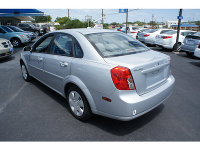 suzuki forenza 2008 silver sedan gasoline 4 cylinders front wheel drive automatic 78028