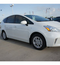 toyota prius v 2012 white wagon two 4 cylinders automatic with overdrive 77469