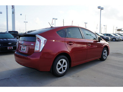 toyota prius 2012 red hatchback three 4 cylinders automatic 77469