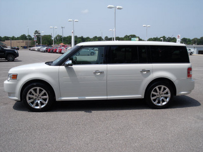 ford flex 2010 white suv limited gasoline 6 cylinders front wheel drive automatic 75604