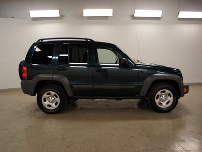 jeep liberty 2006 green suv sport gasoline 6 cylinders rear wheel drive automatic 75219