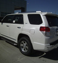 toyota 4runner 2012 white suv sr5 gasoline 6 cylinders 2 wheel drive automatic 75569