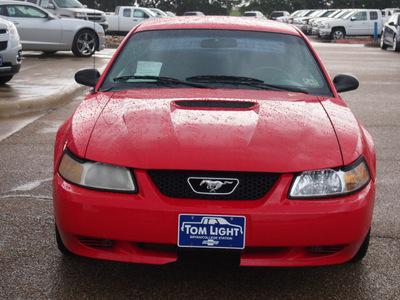 ford mustang 2000 red coupe gasoline 6 cylinders rear wheel drive automatic with overdrive 77802