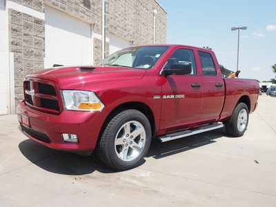 ram ram pickup 1500 2012 dk  red st gasoline 8 cylinders 4 wheel drive automatic 80301