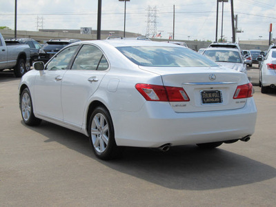 lexus es 350 2009 white sedan gasoline 6 cylinders front wheel drive shiftable automatic 77074